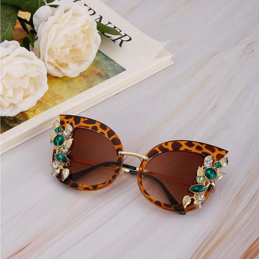 Blue cat eye butterfly rhinestone bling embellished sunglasses. - Picture 9 of 15